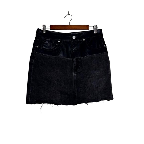 Blank NYC Vegan Leather & Denim Patchwork Mini Skirt in Black NWT Size 28 - Picture 2 of 10
